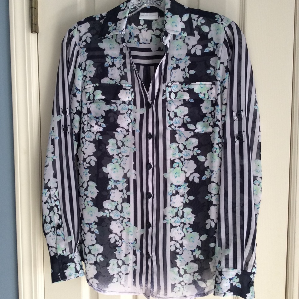 🌟New York & Company Floral Striped Blouse Sz S
